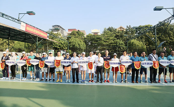 Giải quần vợt tranh Cúp nước sạch tỉnh Hải Dương năm 2022